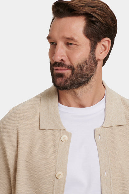 DIE ARI STRICKJACKE