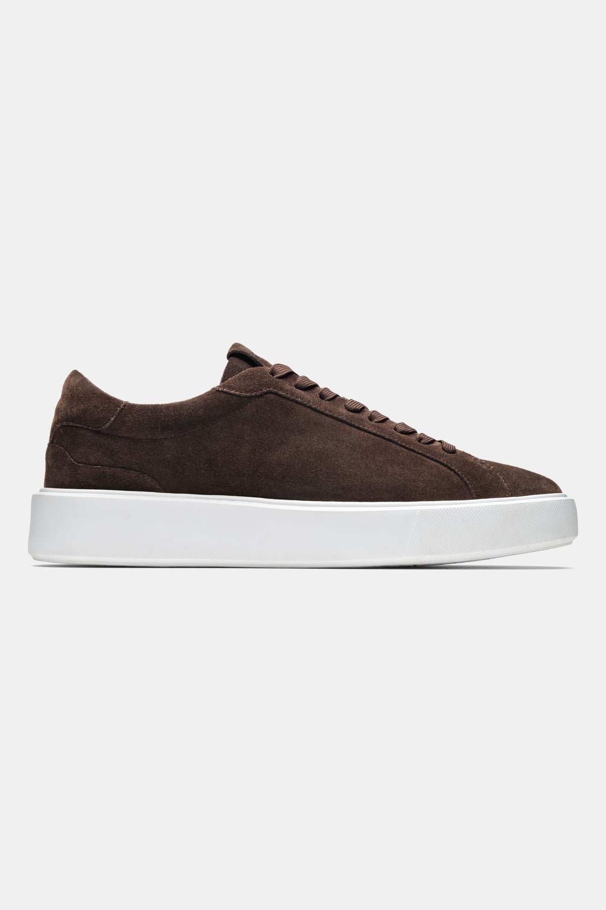 DER KLASSISCHE WILDLEDER-SNEAKER