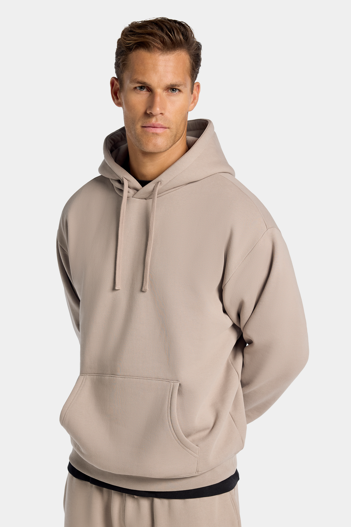DER MILAN OVERSIZED HOODIE