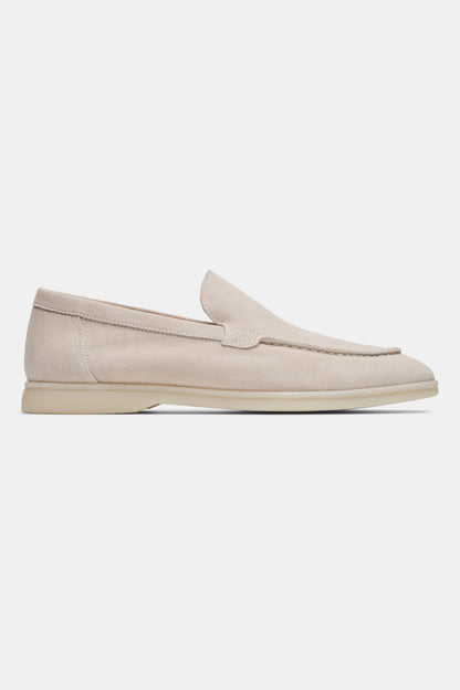 DER KLASSISCHE WILDLEDER-LOAFER