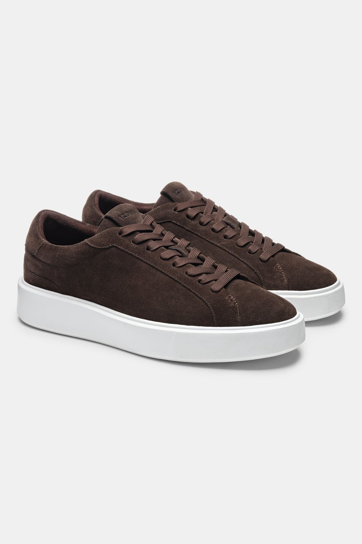 DER KLASSISCHE WILDLEDER-SNEAKER