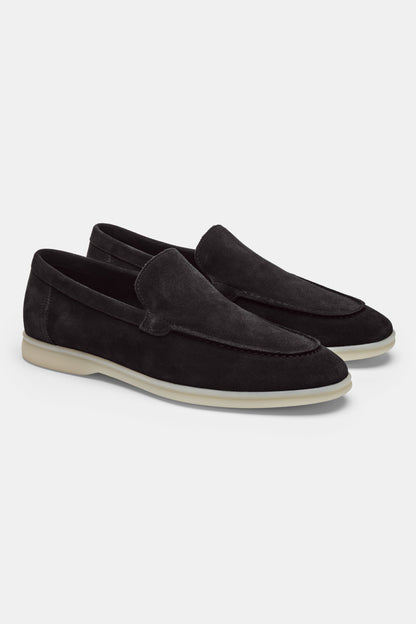 DER KLASSISCHE WILDLEDER-LOAFER