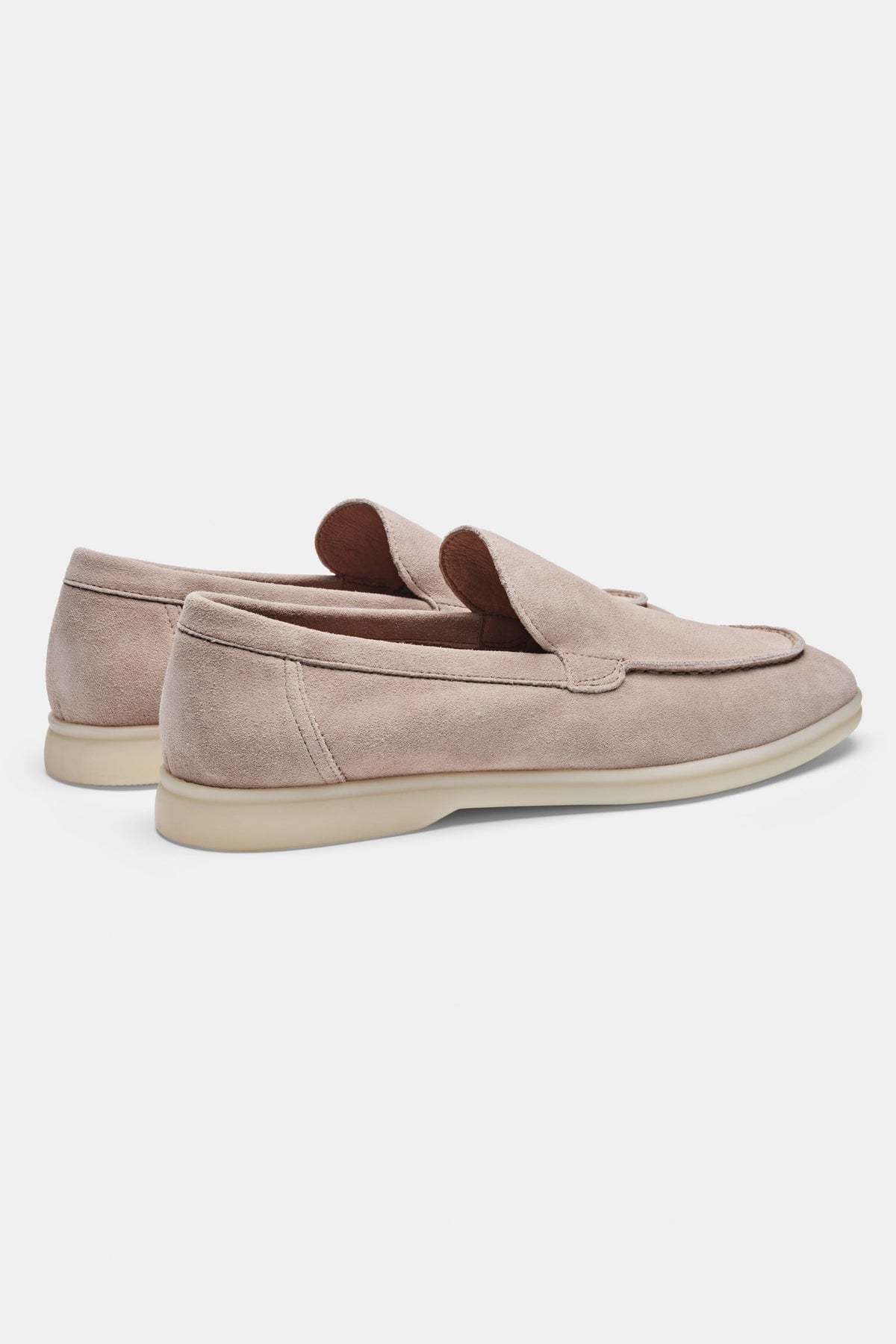 DER KLASSISCHE WILDLEDER-LOAFER