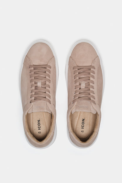 DER KLASSISCHE WILDLEDER-SNEAKER