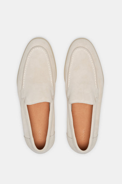 DER KLASSISCHE WILDLEDER-LOAFER
