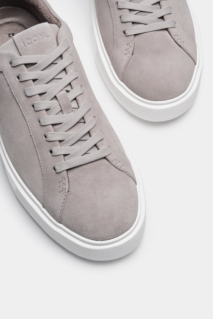 DER KLASSISCHE WILDLEDER-SNEAKER