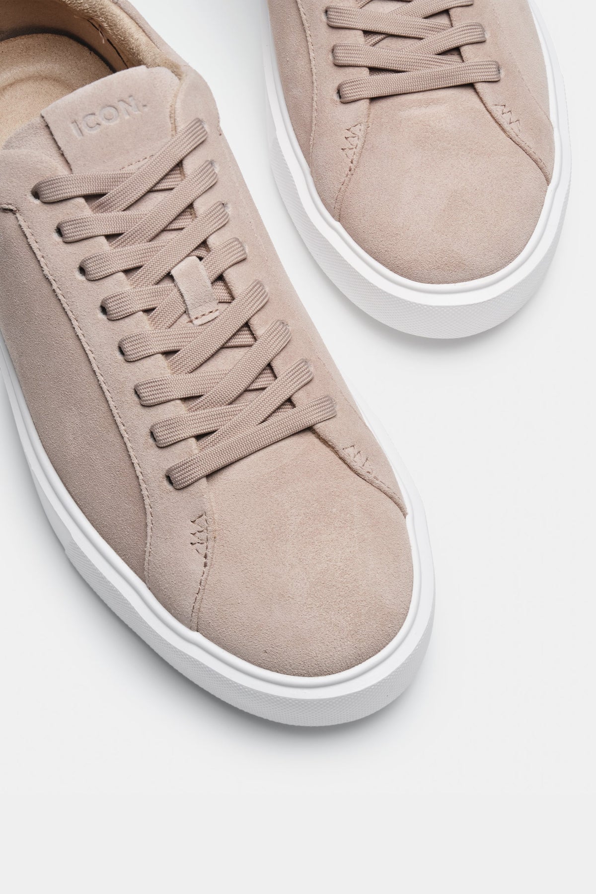 DER KLASSISCHE WILDLEDER-SNEAKER