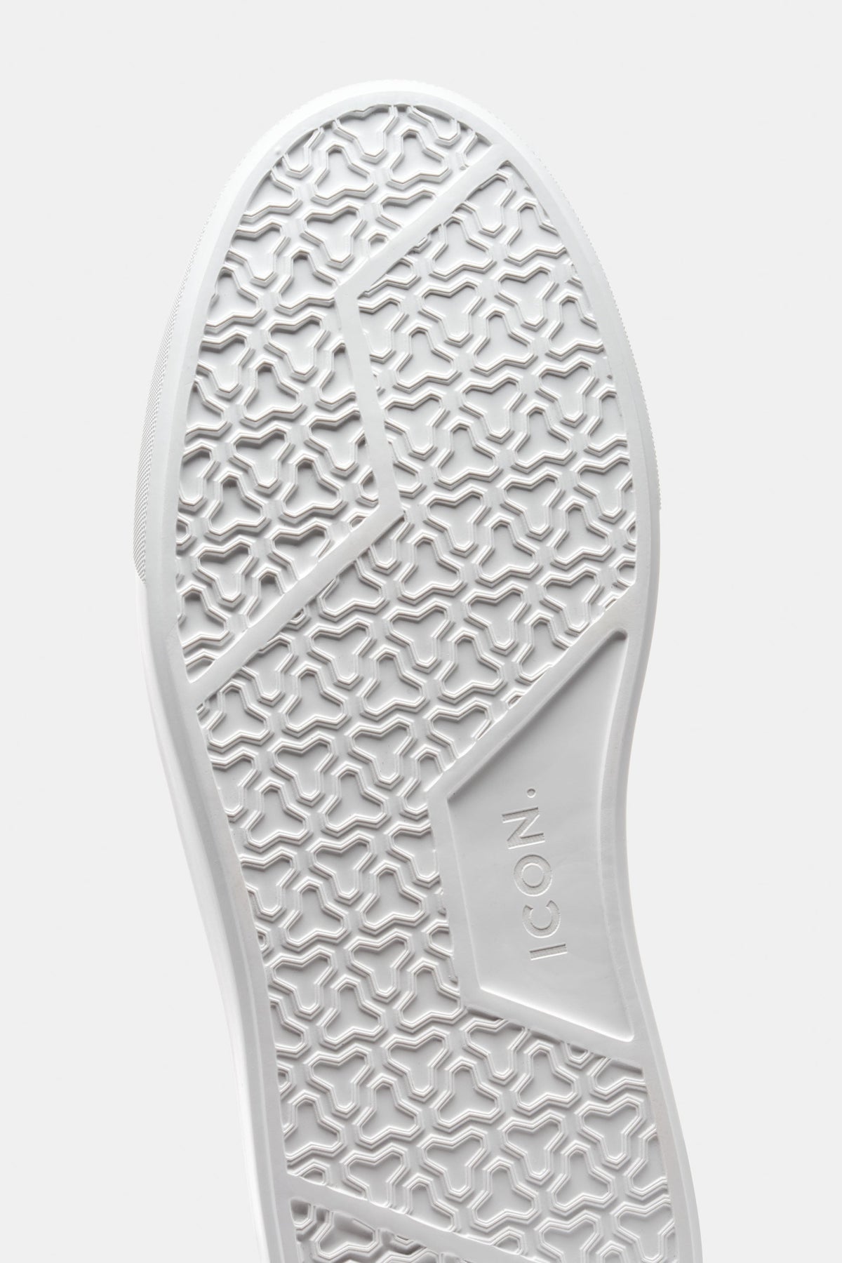 DER KLASSISCHE WILDLEDER-SNEAKER