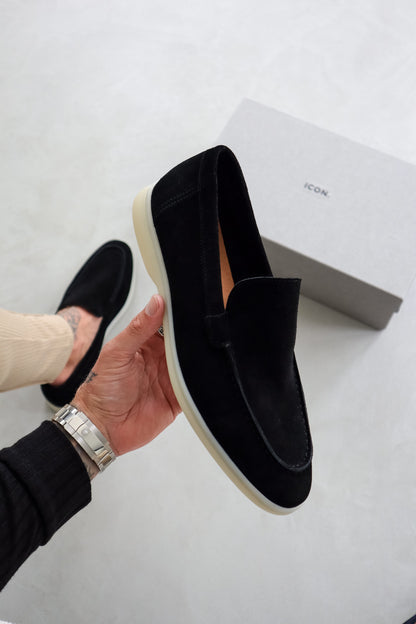 DER KLASSISCHE WILDLEDER-LOAFER