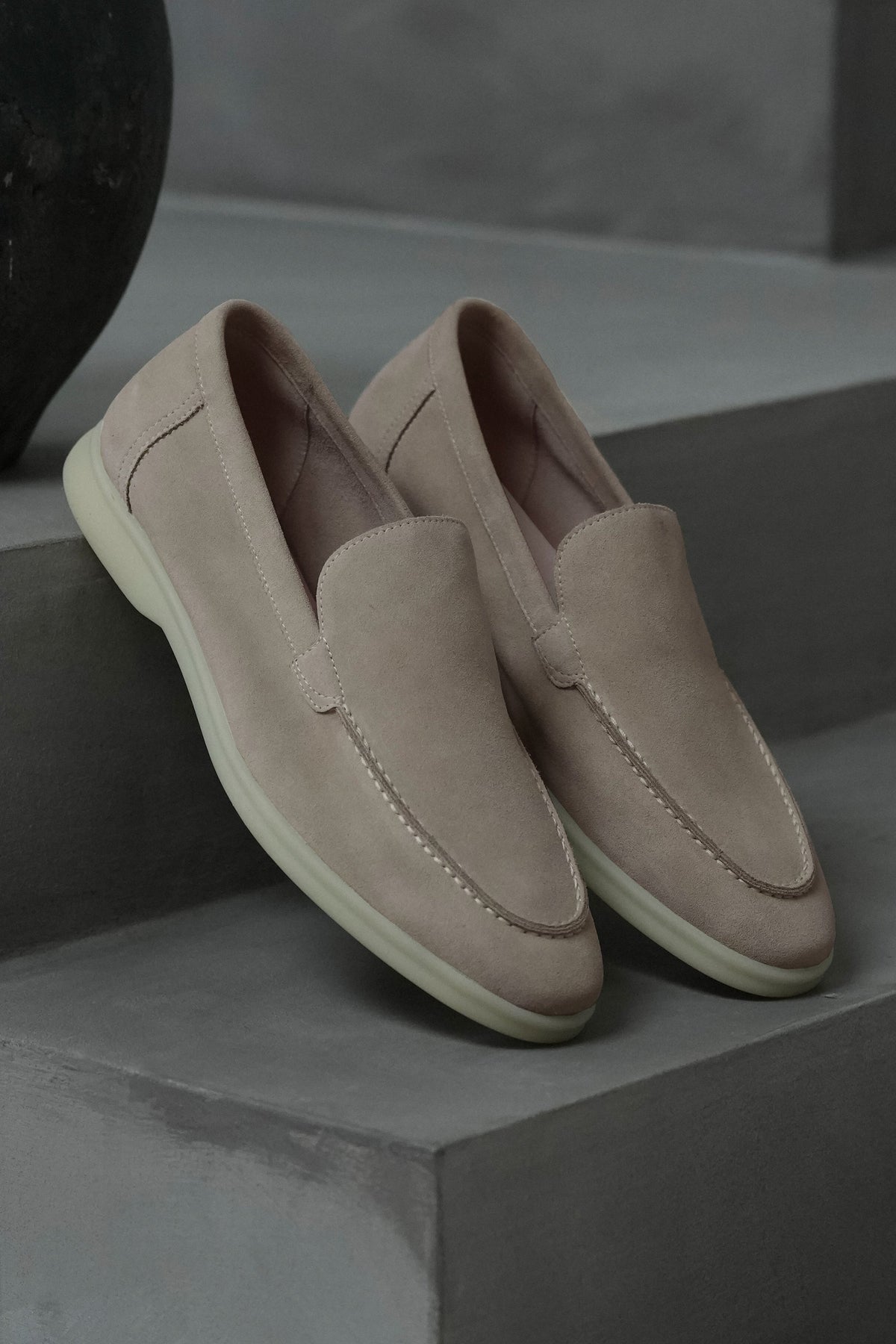 DER KLASSISCHE WILDLEDER-LOAFER